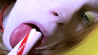 Amateur brunette ariana marie solo toying