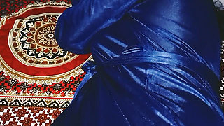 Badi behan k sath sex ka maza bedroom k andar step-sister fucked