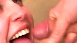 This Curvy Girl Gets Her Pussy Fucked and Hand-pounded by the Mechanic