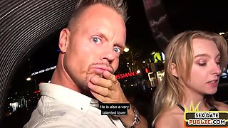 Amateur blondie pussyfucked by stranger