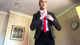 amateur blonde solo webcam