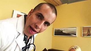 Alyssa's facial cumshot video