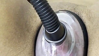 Ebony MILF Pumps Her Pussy