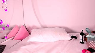 Blonde tight pussy babe solo toy fun in glamour masturbation