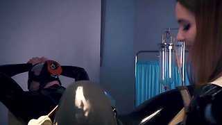 Axel Abysse Sits On Gyne Chair For Intense Anal Fisting
