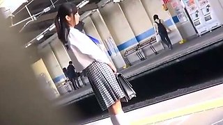 Asian girl screwed hardcore and gave blowjob