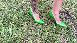 New Classic Stiletto High Heels, 12 Cm Heels on Me and on the Beach, in the Sand and in the Garden, on the Grass, on the Road