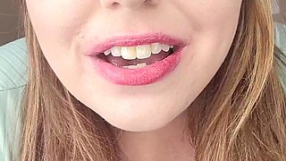 I Was Such a Slut When I Was a Housekeeper! Would You Have Given Me a Special Tip All Over My Face?
