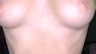 Blonde emo amateur solo masturbation