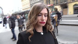 Czech Streets 123 Russian manager