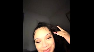 Webcam milf with breast milk live hardcore masturbate