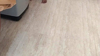 Hot Aunty