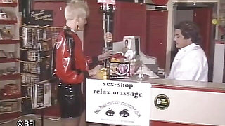 Latex Chick Gives a Punish Lesson and Gets Fucked