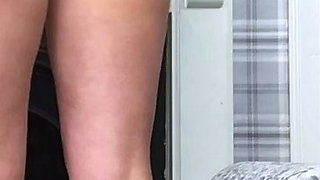 Brunette Solo Webcam Masturbation