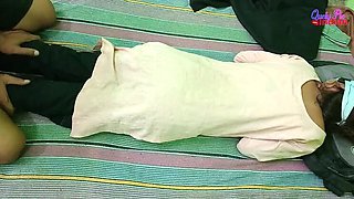 18 Year Old Indian Virgin Teen Girl First Time Hardcore Anal Fingering - Desi Student GF Love