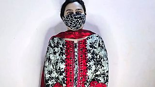 Hot Desi Bhabhi Fucked Hard in Public - Urdu Audio - Sairaxsaim