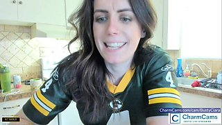 BustyCiara Free live porn at CharmCams