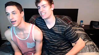 Two lovely twinks explore their gay desires on the webcam