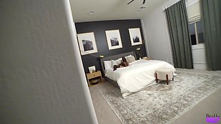 Stepmom Charli Phoenix hot porn video