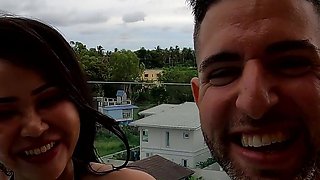 Picking up a Hot Thai Babe by the Swimming Pool - Onlyping