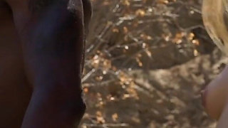Isiah Maxwell gets his BBC sucked dry by hot babes outdoor