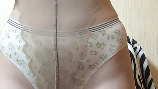 I am Elza Kom and I'm the mistress you are lookingfor!