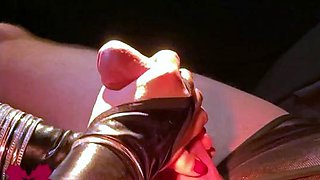 Close Up Extreme - Fac-totum Tribute Handjob worship