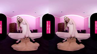 Slim Blonde Gives You Gfe From Ivy League - Virtual Reality And Ivy Jones