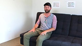 Casting amateur bearded trainer