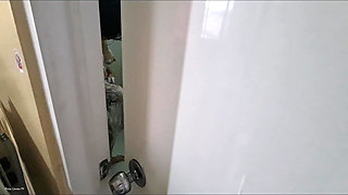 Caught My Stepsister Naked in the Bathroom, Fucked Her Hard Till Cum in Her Pussy