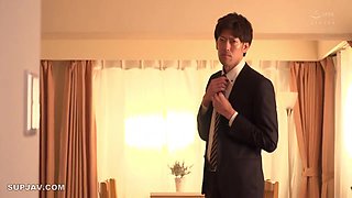 Japanese Babe who is arrogant towards neighbour,end up having sex