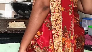 House Wife Suck Neighbour in Kitchen When Husband Not There in Home