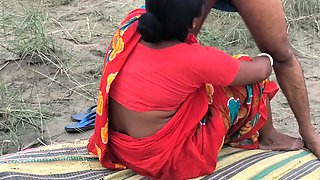 Dinajpuri Best Desi Bengali Boudi in Red Saree Fucked at Outdoor Fucked My Bengali Boudi Very Hot - Most Perfect Bengali Boudi