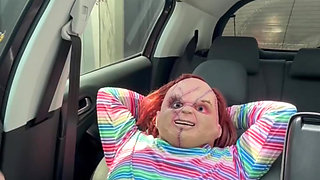 Chucky fucking Tifanny without a condom inside the car