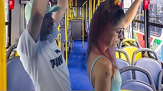 Ator Zegalinha - Jovem Estudante Encoxada E Fodida No Onibus Em Publico! 12 Min