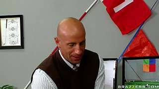 Throat My Cock And Fix My Golf Shot With Angelina Valentine, Barry Scott - Brazzers