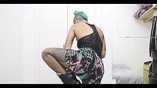 Wanna Watch My New Streaptease Smoking My Vaper?