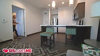 Cash grasping sister muff - Dixie Lynn - full scene on http://mysislikesme.com