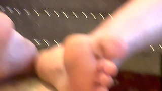 Milf Queen masturbates in the mirror with toy and then drains her Kings Balls