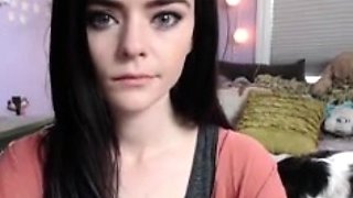Brunette Solo Webcam Masturbation