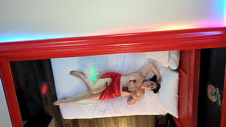 Hot Wife Fools Around Waiting to Get Fucked at Resort