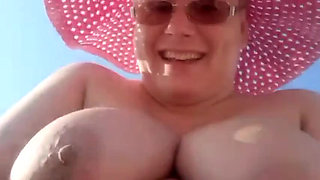 Webcam play, get naked and pee on the beach