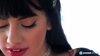 Dina Sahari: Beautiful and Busty Model in the Making