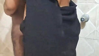 Indian Wife MILF Is Bathing in Saree