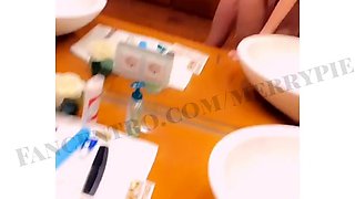 Amateur blonde teen Fingers Her Wet Pussy