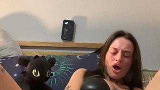 Horny goth teen loves to be watched while riding her dildo's deep
