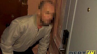 DEBT4k. Lender tracks down an avid admirer of bang-out fucktoys and lures debtor