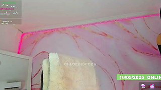 Big Cock Tranny Jerks Off