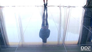 Perfect Pussy Tease: Sexy Solo Babe Bares All