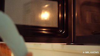 Sicilia's Moaning Lesbian Challenge Ignites Wild Desire